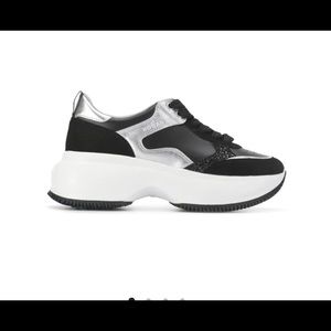 Hogan sneakers!